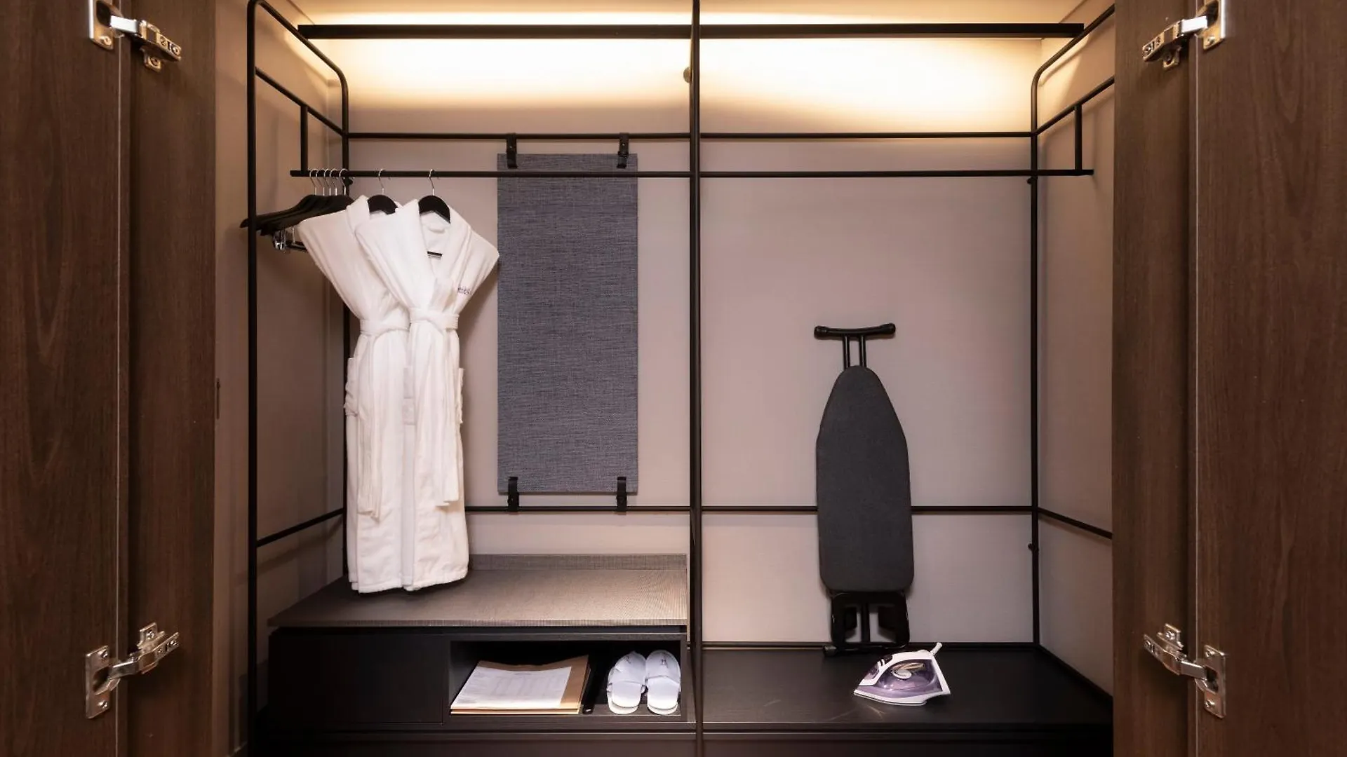 Mercure Ambassador Seoul Magok 4*,  대한민국