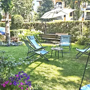 Iskra Bed & Breakfast